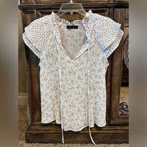 Floral Ruffle Sleeve Blouse